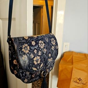 Brinlee / Patricia Nash Floral Patterned Navy Blue Crossbody